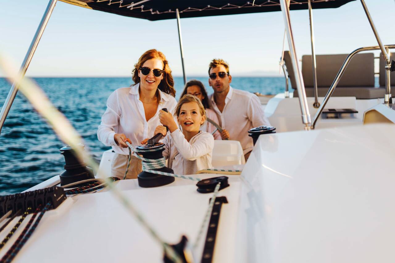 Naviguer dans les Caraïbes en basse saison : pourquoi le timing est essentiel aux îles Vierges britanniques et aux Bahamas