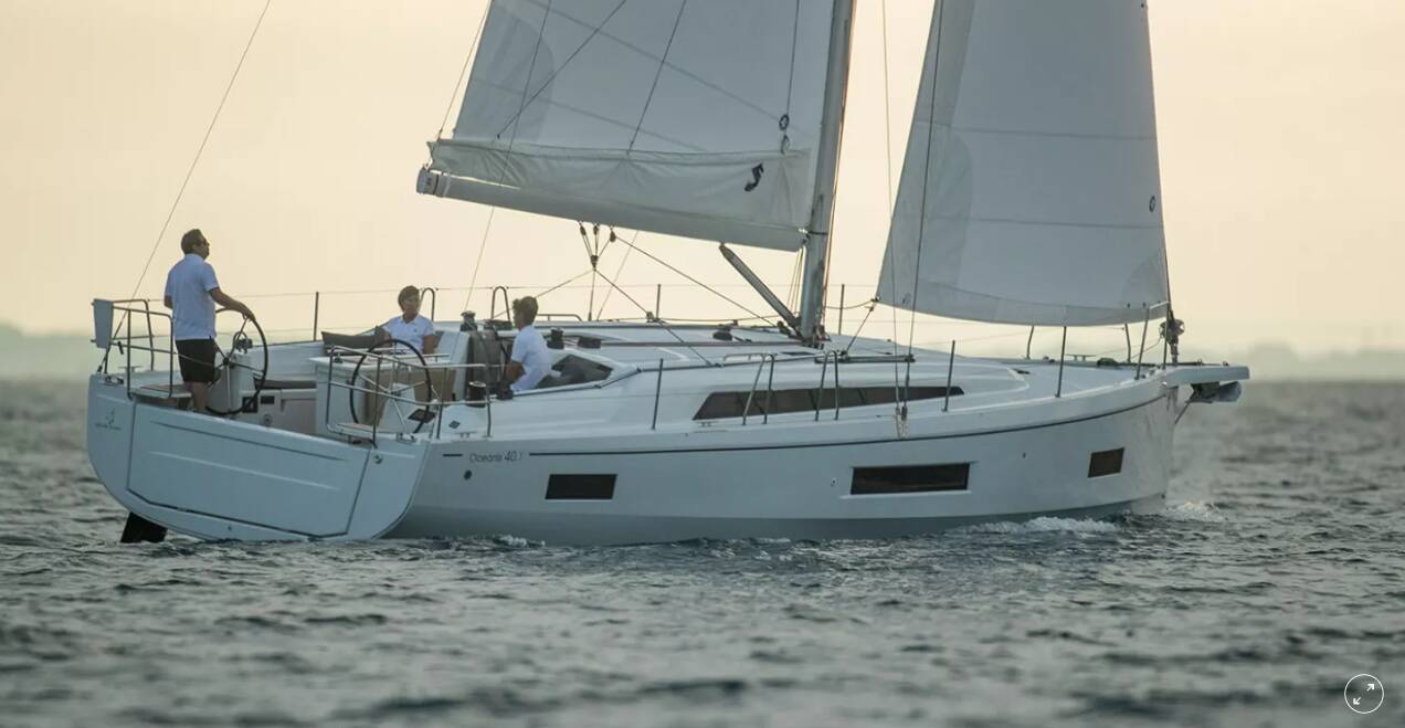 yacht-comparision-oceanis401-and-dufour41-main.jpg