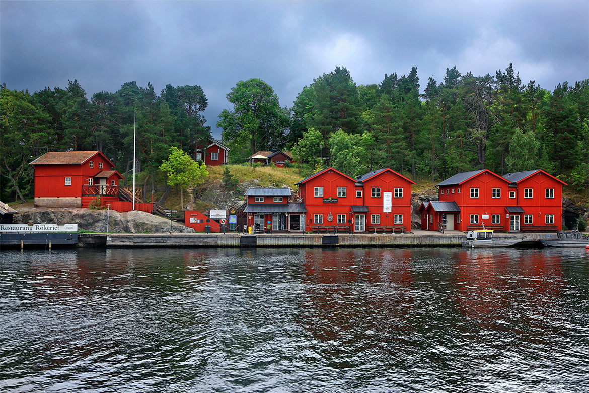 Dodge Kejserlig Anzai Sweden Yacht Charter & Sailing Vacations - Navigare Yachting