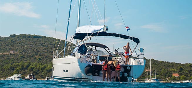 Bareboat Yacht Charter