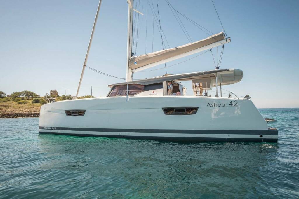 Charter a Boat Fountaine Pajot Astrea 42 in Frenchtown Marina, St ...