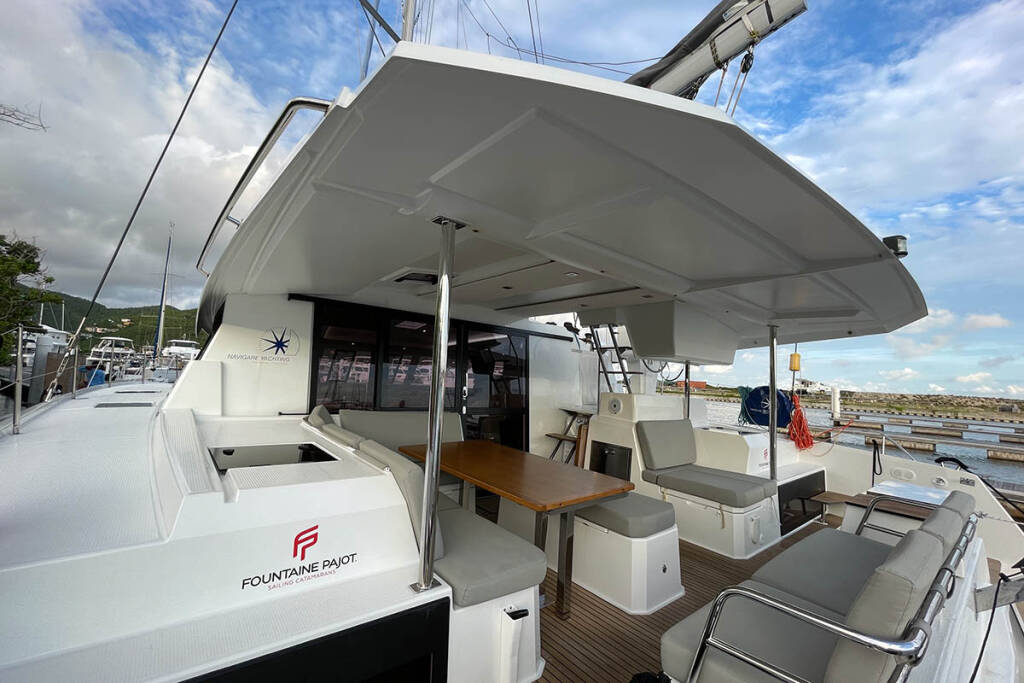 Fountaine Pajot Astrea 42, Nauti Mollie (ex. Out Of Office)