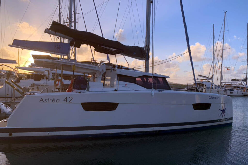 Fountaine Pajot Astrea 42, Nauti Mollie (ex. Out Of Office)