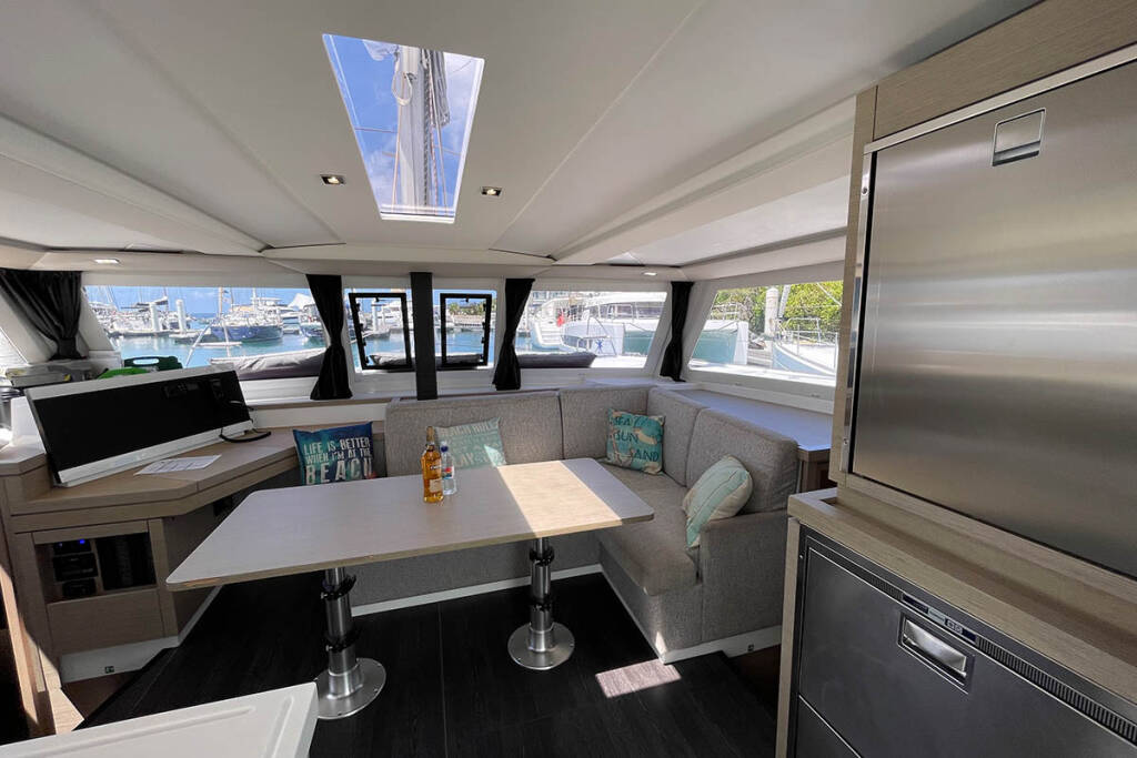 Fountaine Pajot Lucia 40, Jaxnjoe com