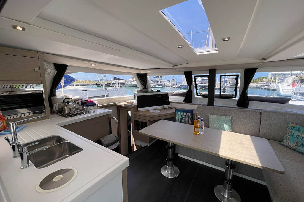 Fountaine Pajot Lucia 40, Jaxnjoe com