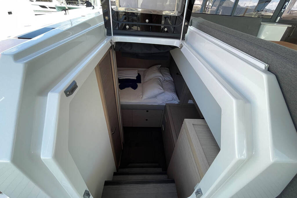 Fountaine Pajot Tanna 47, Forever Young