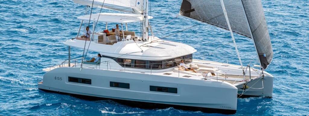 Lagoon 55, IRIS