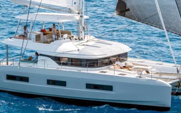 Lagoon 55 IRIS